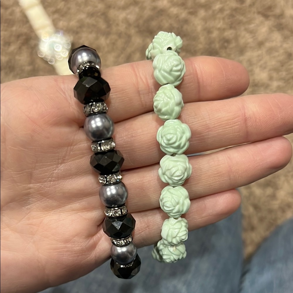 Assorted Bracelet Set - Picture 11 of 14